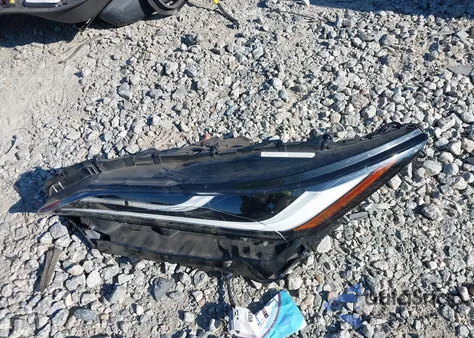 2021 Toyota Venza Limited из США, поврежденный, VIN JTEAAAAH3MJ007001